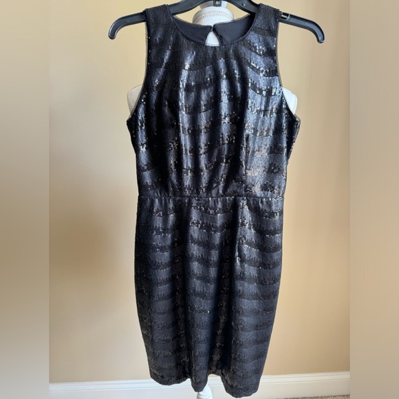 BCBG MAXAZRIA Nera Sequin Cocktail Dress - Picture 2 of 9